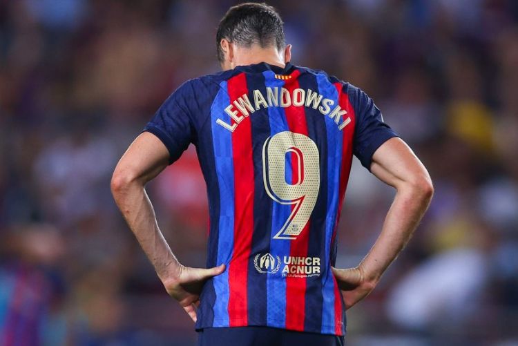 Lewandowski cùng các tân binh của Barcelona vẫn để ngỏ khả năng ra sân tại La Liga