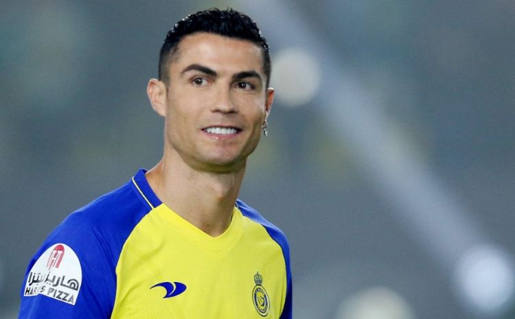 Al Nassr phải gạch tên một tiền đạo để Ronaldo được đá trong đội hình chính