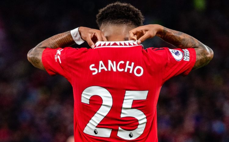 Siêu sao Sancho được kỳ vọng sẽ cải thiện sức mạnh hàng công cho Man United