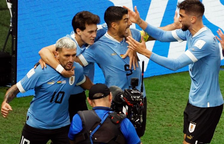 Trong trận đau với Ghana, các cầu thủ Uruguay đã có phả nứng quá khích